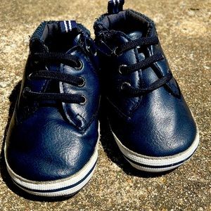 Nautical baby size 4 shoes